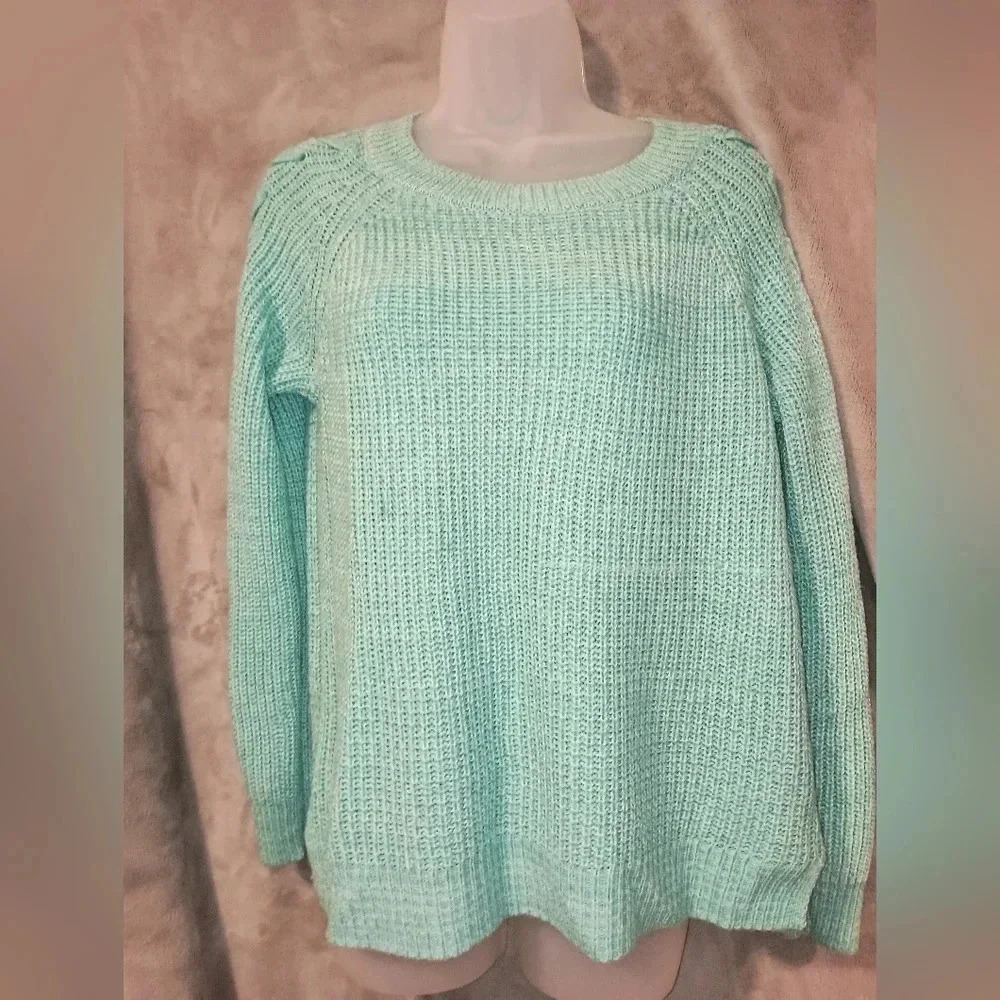 SO AUTHENTIC American heritage soft chunky,boxy, cable knit sweater‎ (#952)